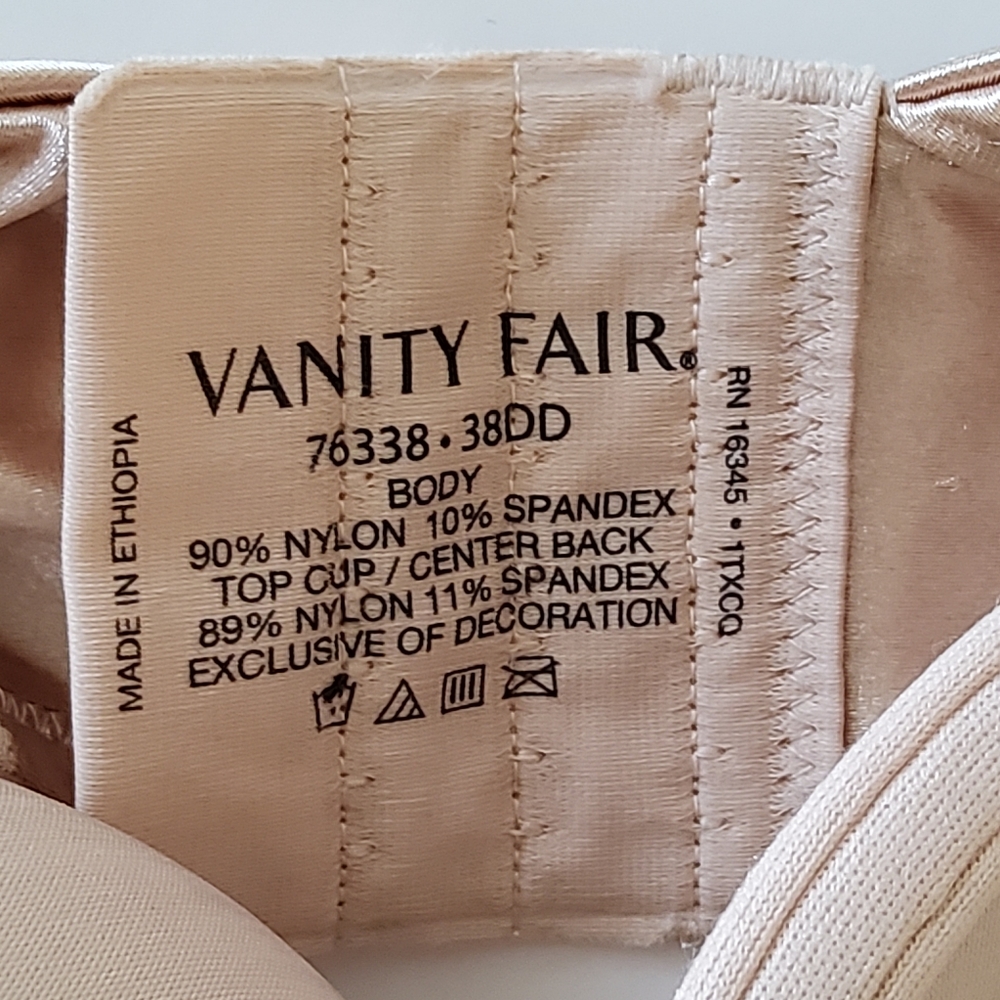 Vanity Fair Underwire Padded Full Coverage Bra Si… - image 4